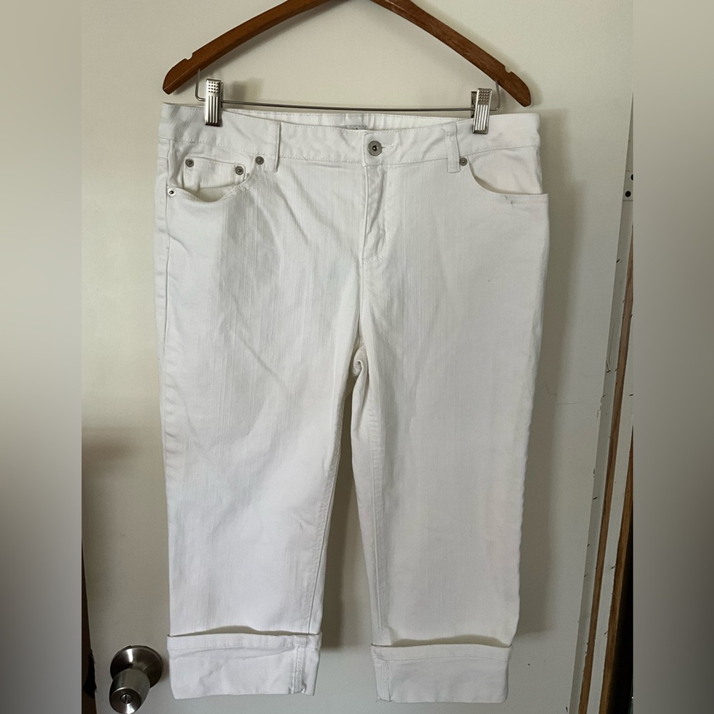 Liz&Co Women’s White Cropped Capris Stretch Size 12  5 Pockets New Without Tags